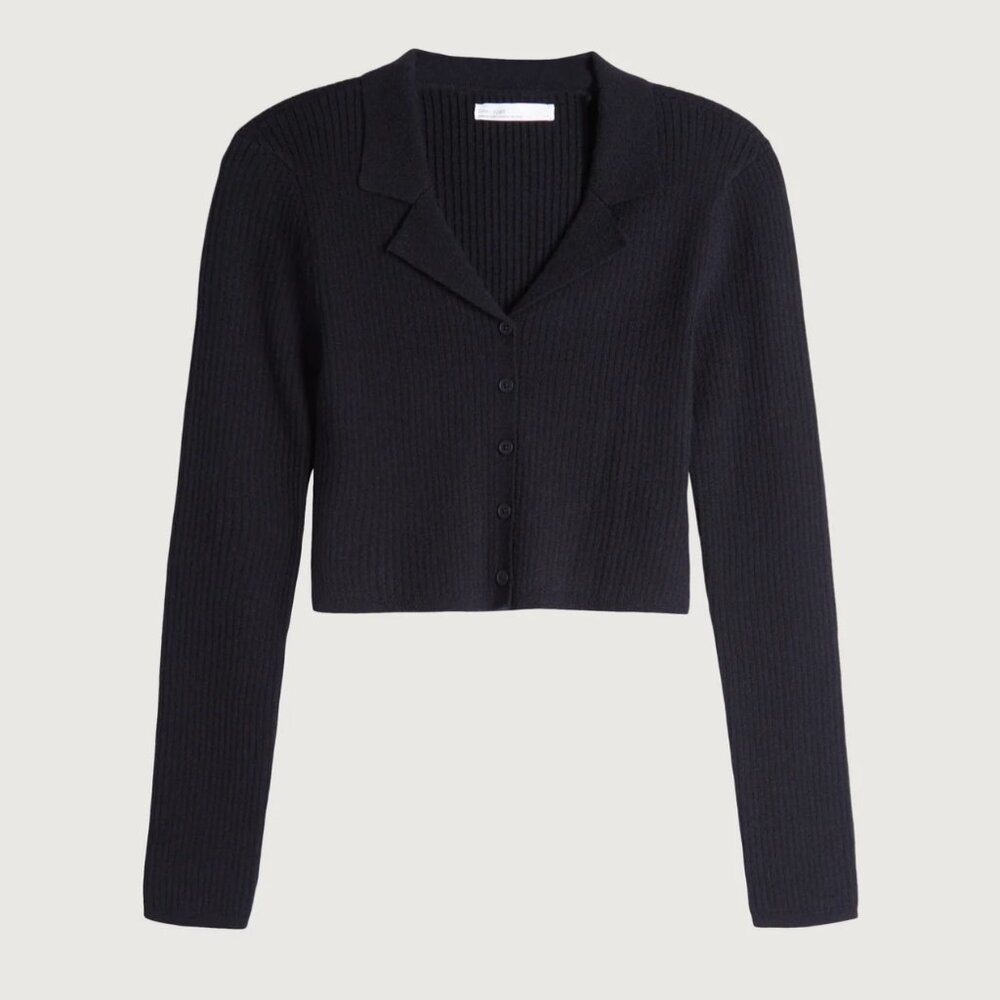 Oak + Fort Black Cropped Collared Ribbed Button Up Cardi